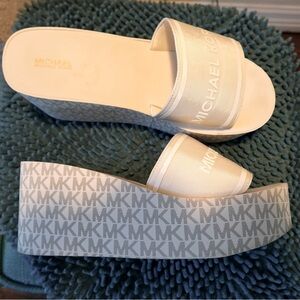 Michael Kors White Platform Slides - Women’s 11